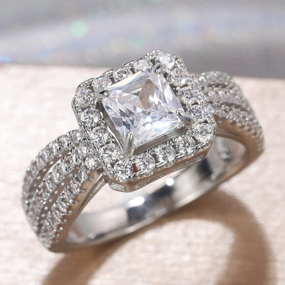 ❤Luxury Clear Gem Zircon Filed Delicate Square Hollow Rings for Women,MARR9031 - Picture 1 of 7